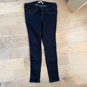 Hollister dark Skinny Jeans